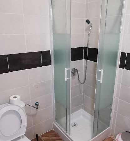 Hostal Gracia Torrejón de Ardoz Exteriér fotografie